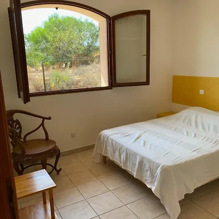 Ferienhaus Grande Tizzano A 200 M De La 18 Pers Sartène