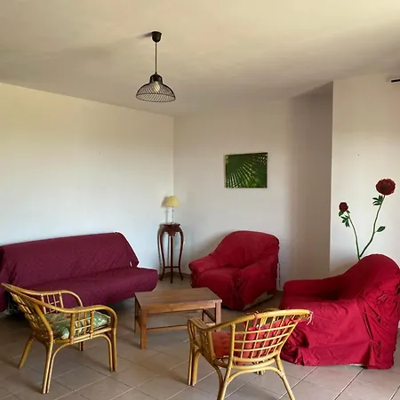 Grande Tizzano A 200 M De La 18 Pers