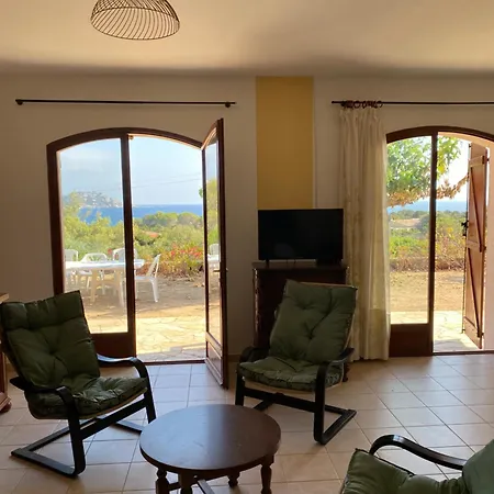 Grande Tizzano A 200 M De La 18 Pers Ferienhaus *