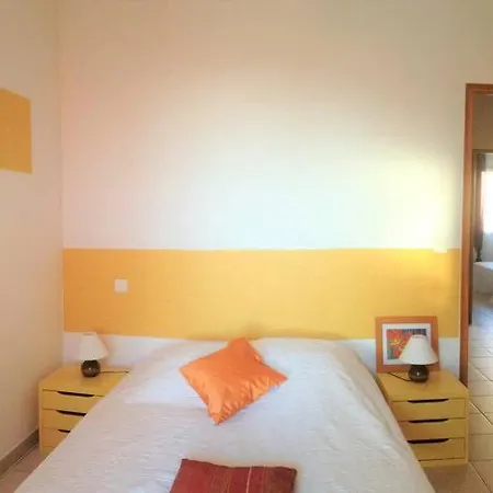 Holiday home Grande Tizzano A 200 M De La 18 Pers *
