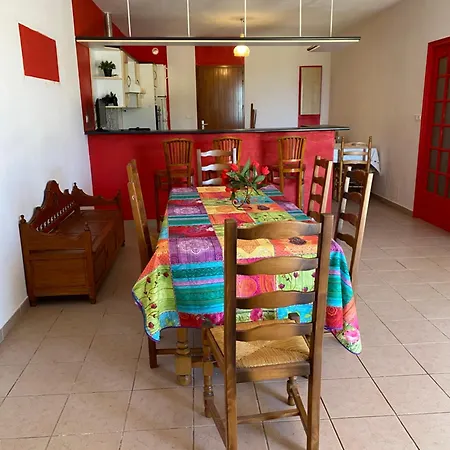 Holiday home Grande Tizzano A 200 M De La 18 Pers
