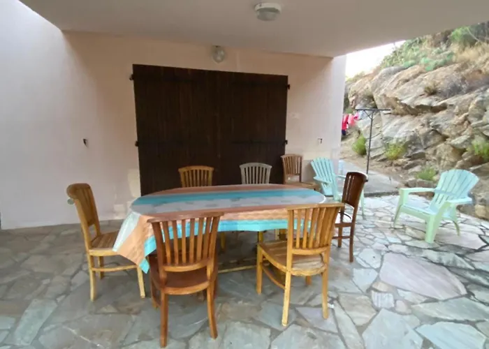 Grande Tizzano A 200 M De La 18 Pers 別荘