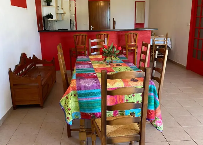 別荘 Grande Tizzano A 200 M De La 18 Pers